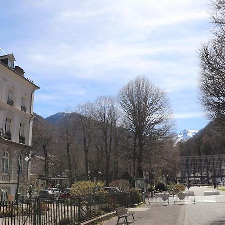 Le Palais D'Etigny Apartman Bagnères-de-Luchon Kültér fotó