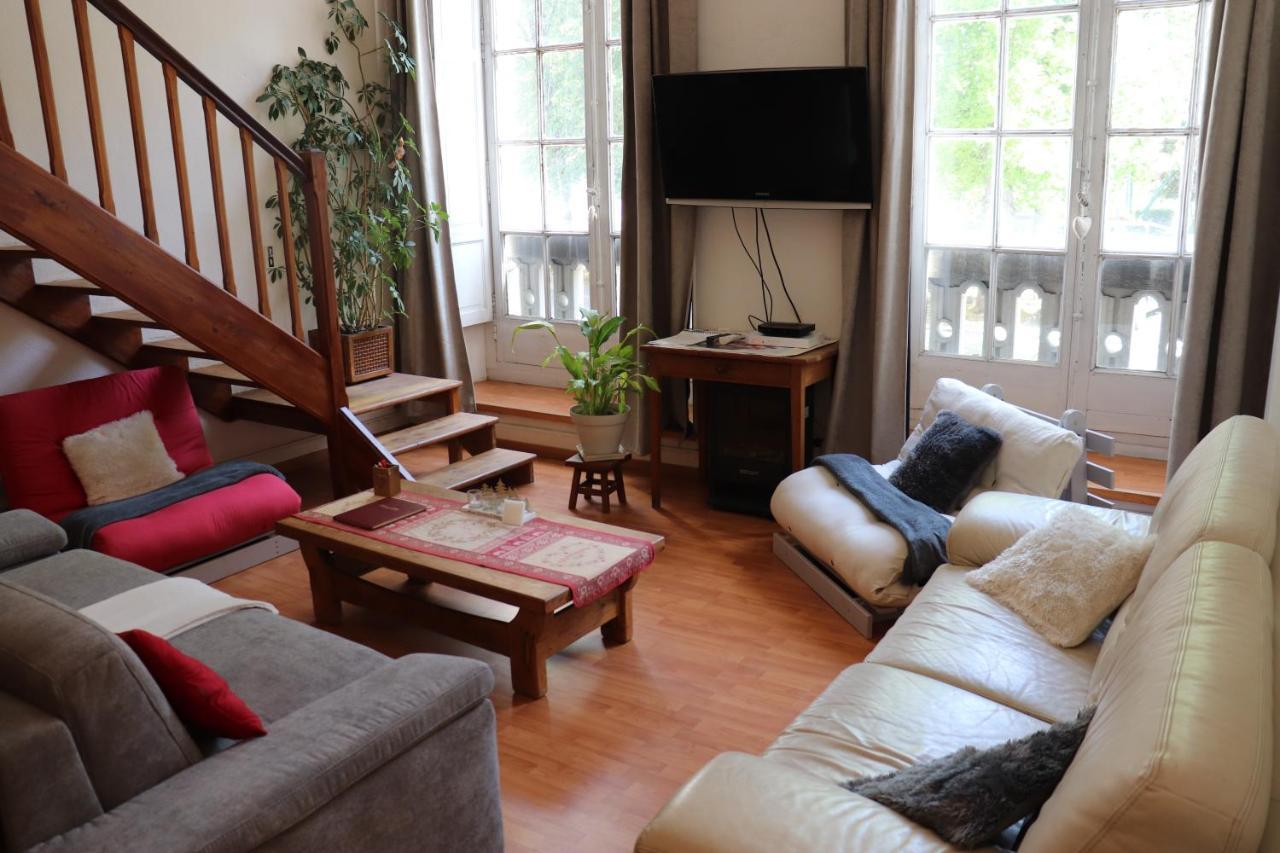 Le Palais D'Etigny Apartman Bagnères-de-Luchon Kültér fotó